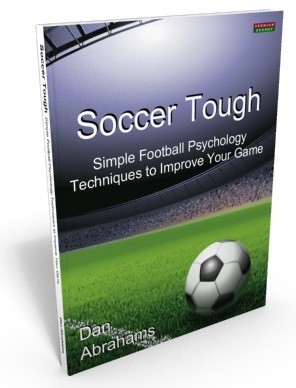 SOCCER TOUGH: SIMPLE FOOTBALL PSYCHOLOGY TECHNIQUES TO IMPROVE YOUR GAME  i gruppen Böcker / Taktik/Teknik hos Bobo-Konen (BK-003)